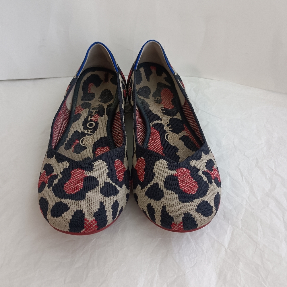- Rothys the flat red cat size 8 woman’s round toe flat shoes